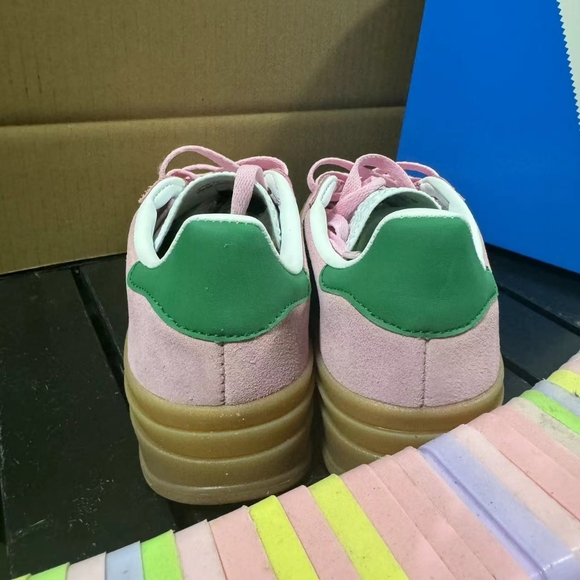 Adidas women's sneakers - Picture 9 of 9